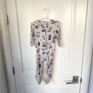 Angel Dear Cowboy Boots Pink Ruffle Footie Zipper Sleeper 9-12M POOR CONDITION